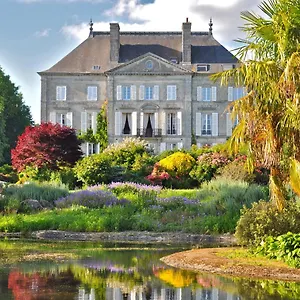 Chateau De La Foltière Couette-café